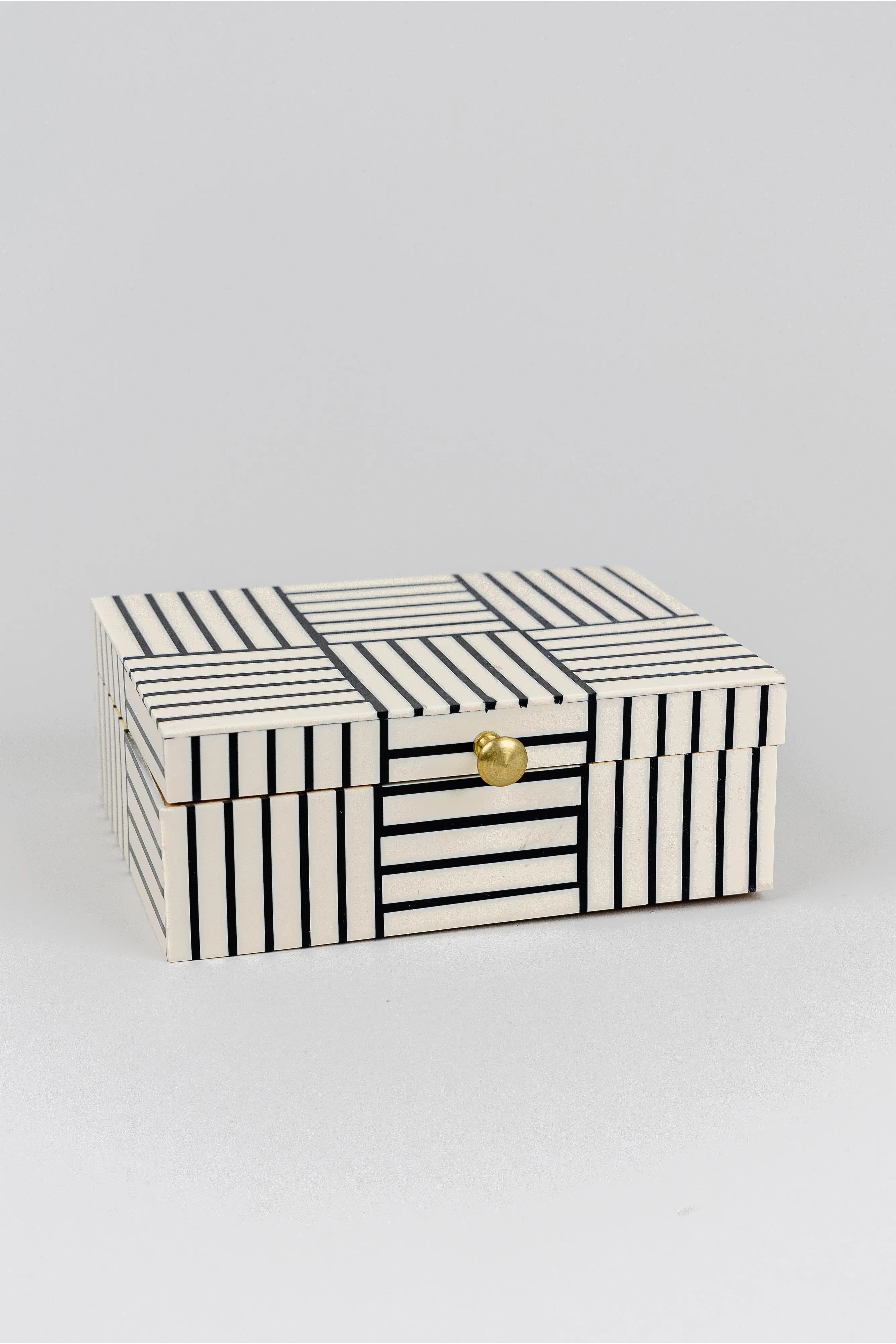 Alternating Stripe Resin Box