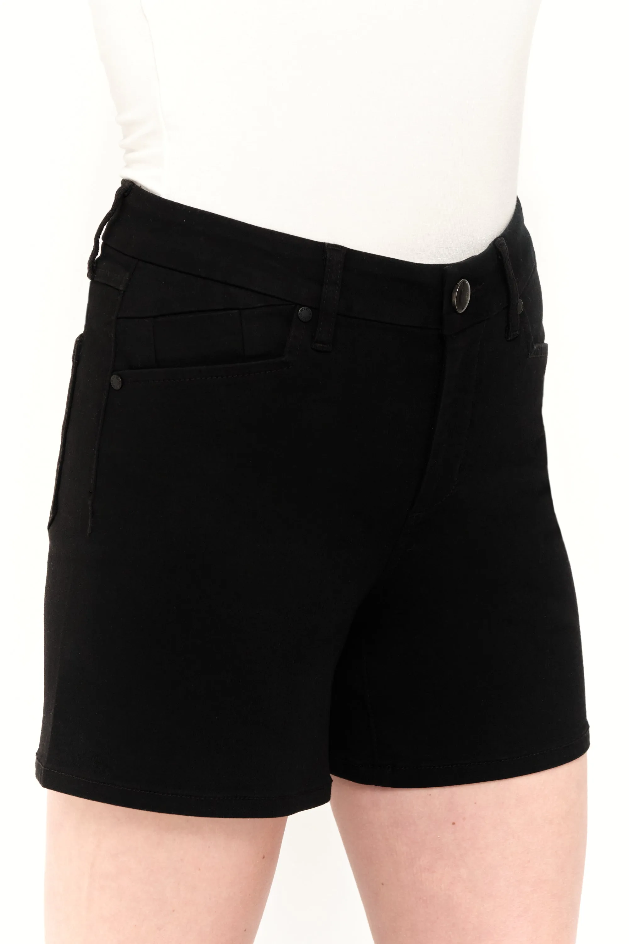 Better Butter Seamless Short in Black