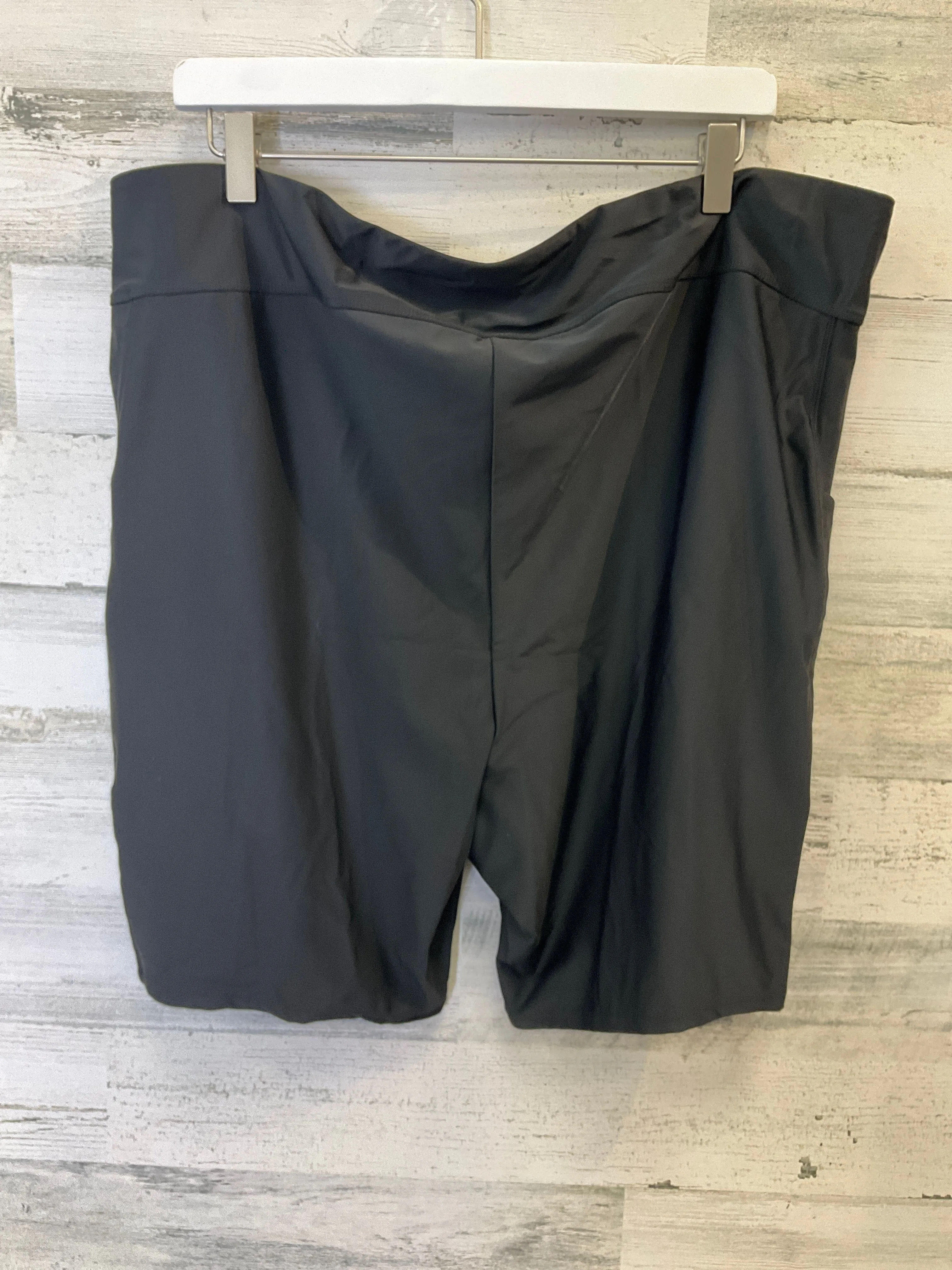 Black Athletic Shorts Torrid, Size 4x