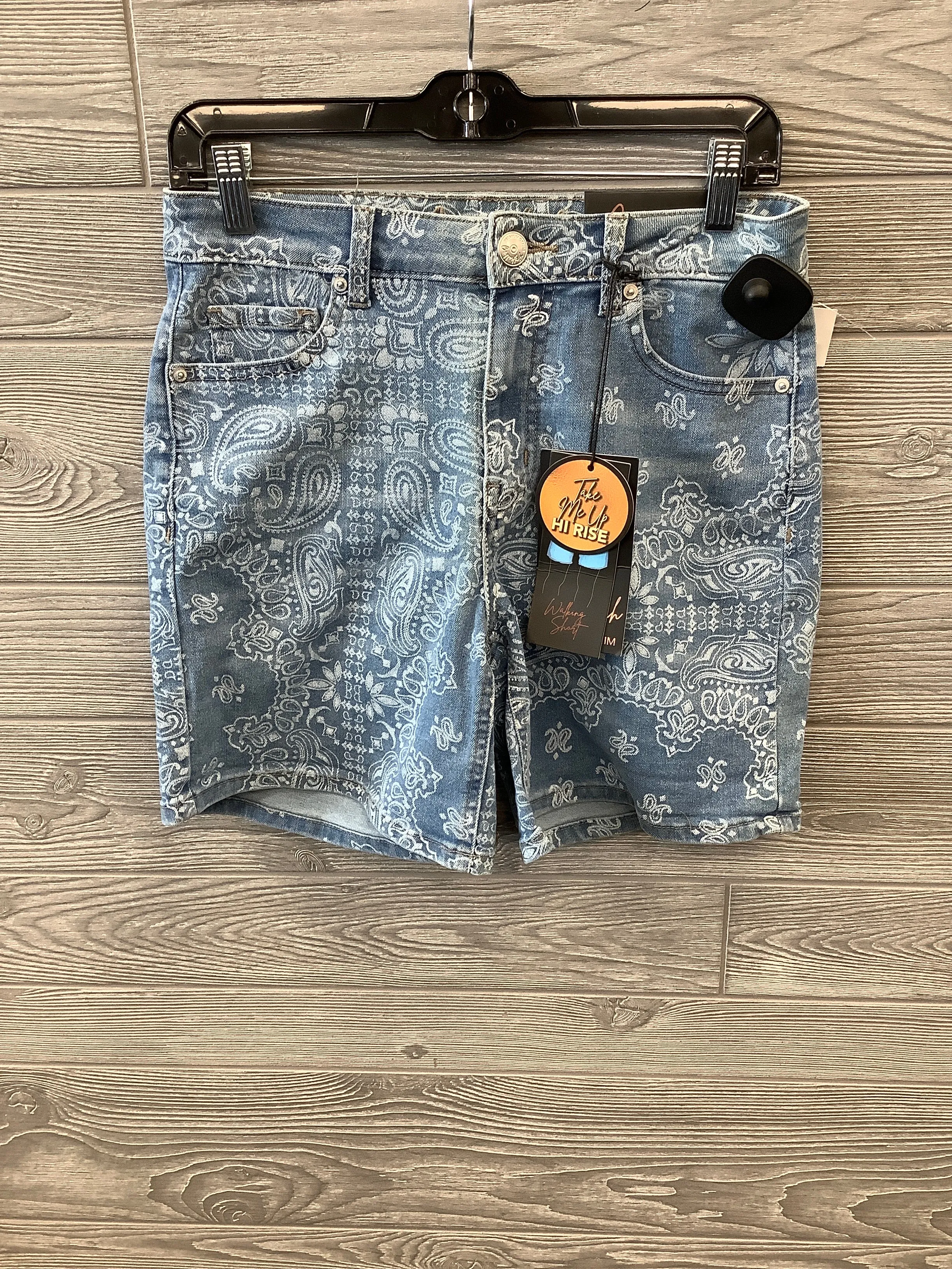 Blue Denim Shorts Clothes Mentor, Size 6