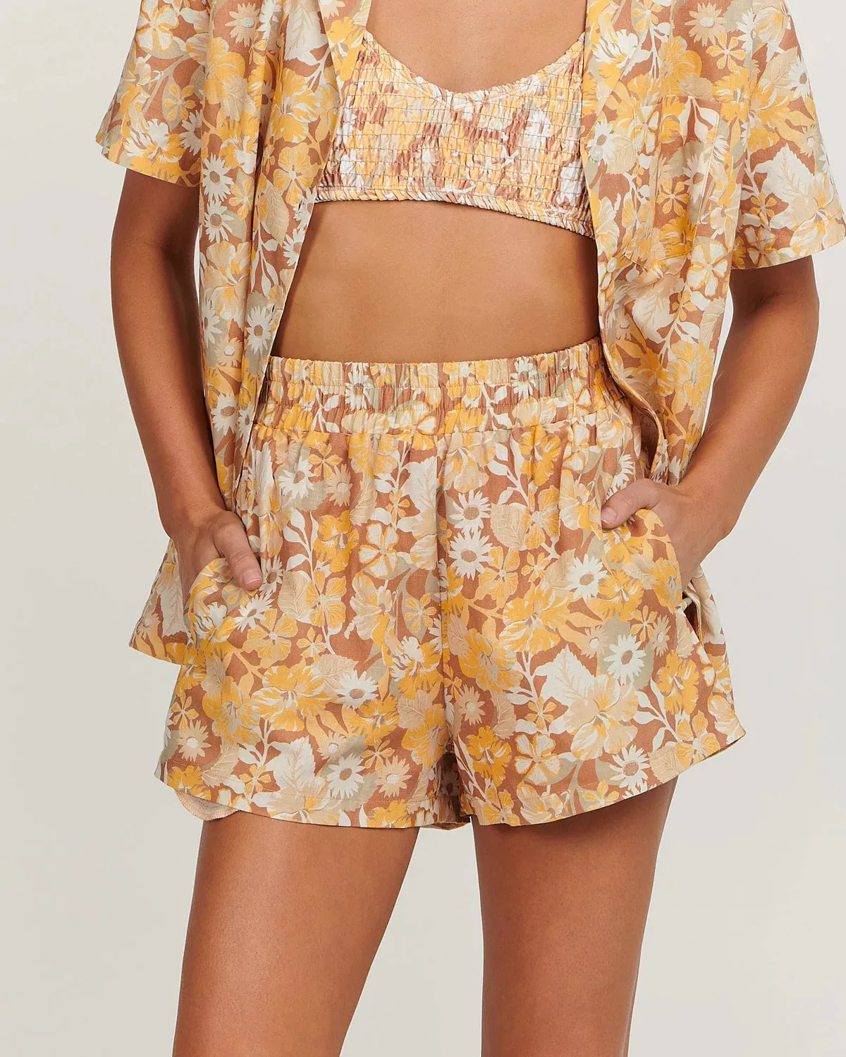 Casey Short Dreamy Floral