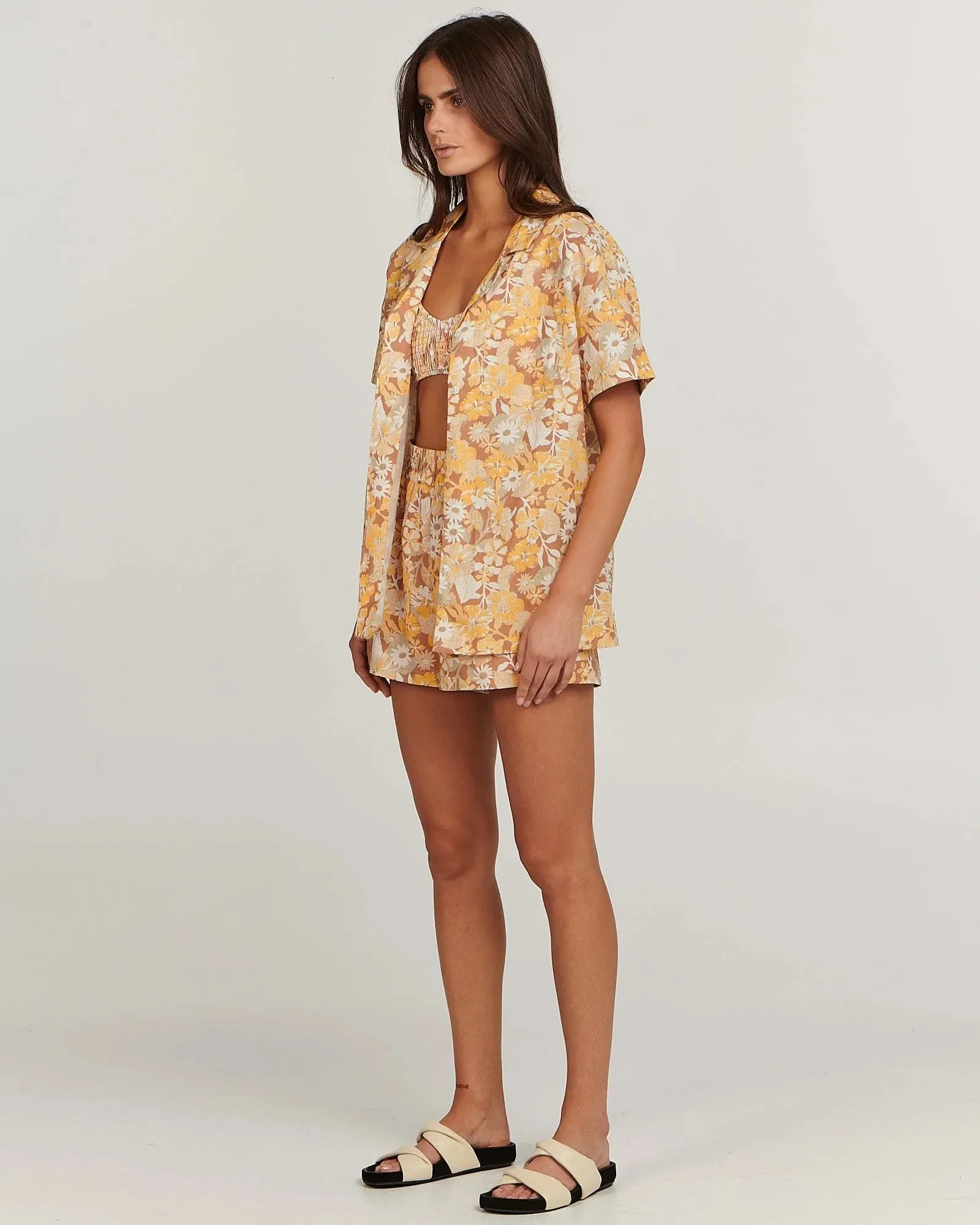 Casey Short Dreamy Floral