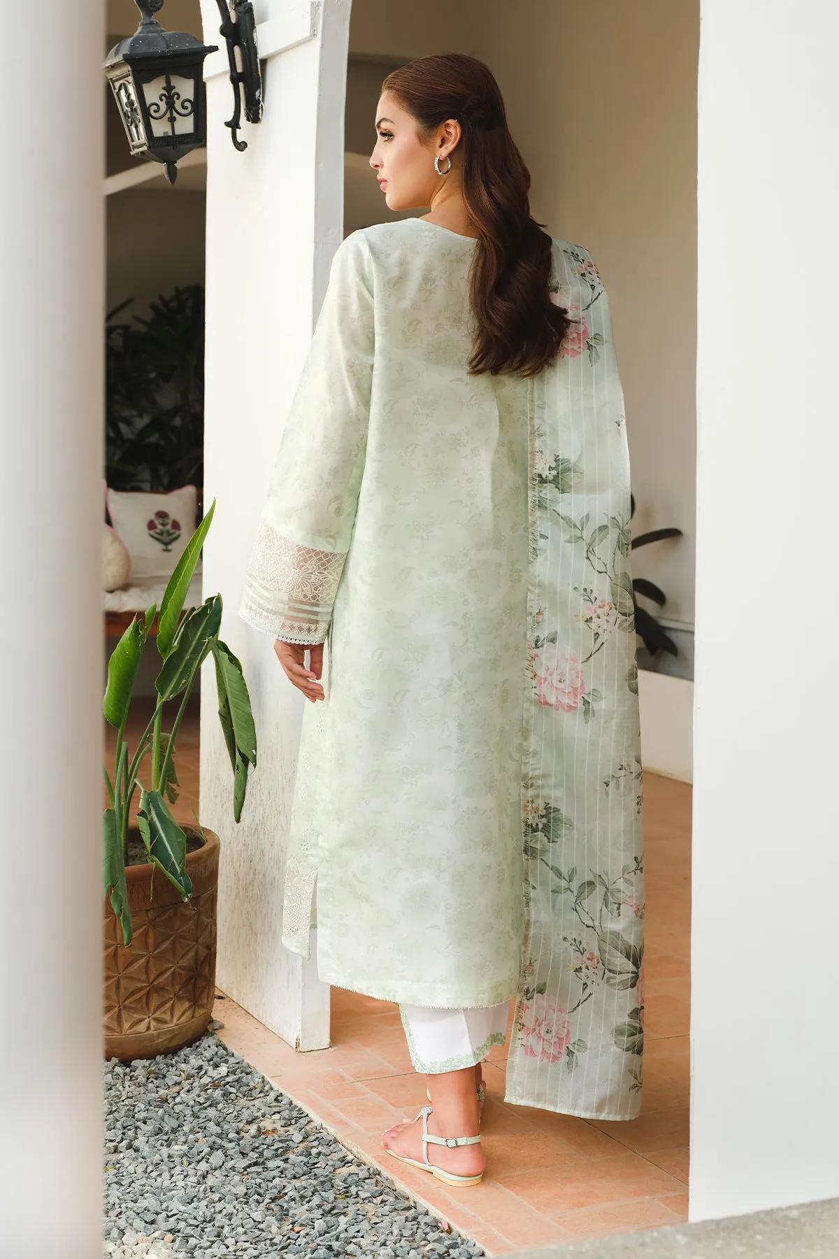 EMBROIDERED PRINTED LAWN UF-659