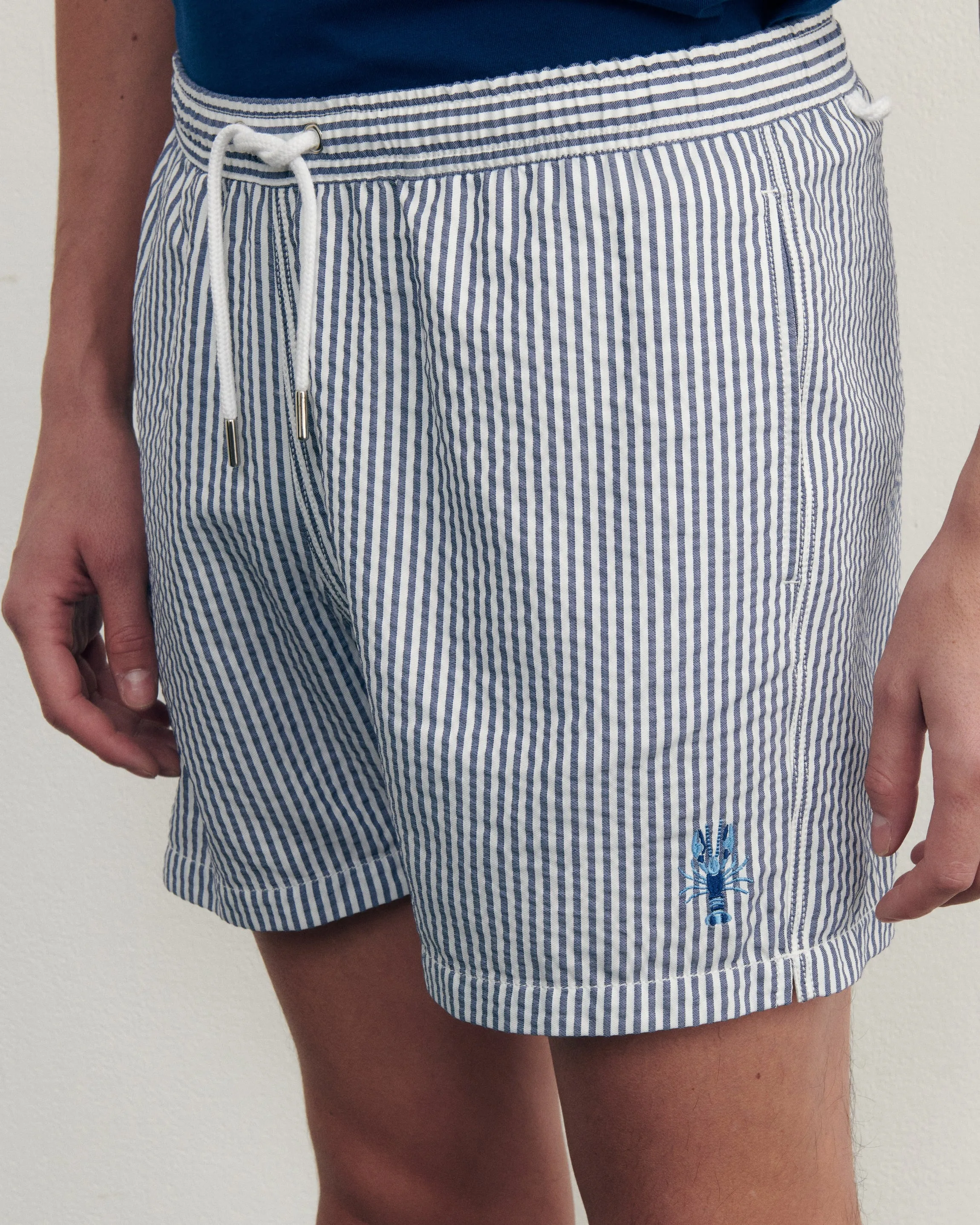 "Lobster" maillot seersucker swim shorts