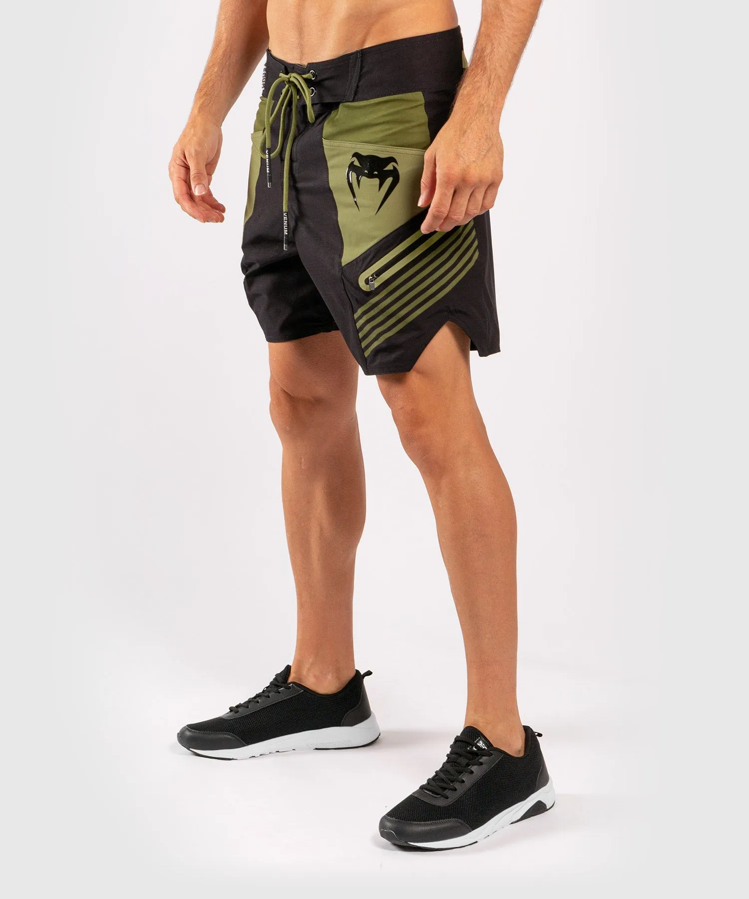 Venum Cargo Boardshorts - Black/Green