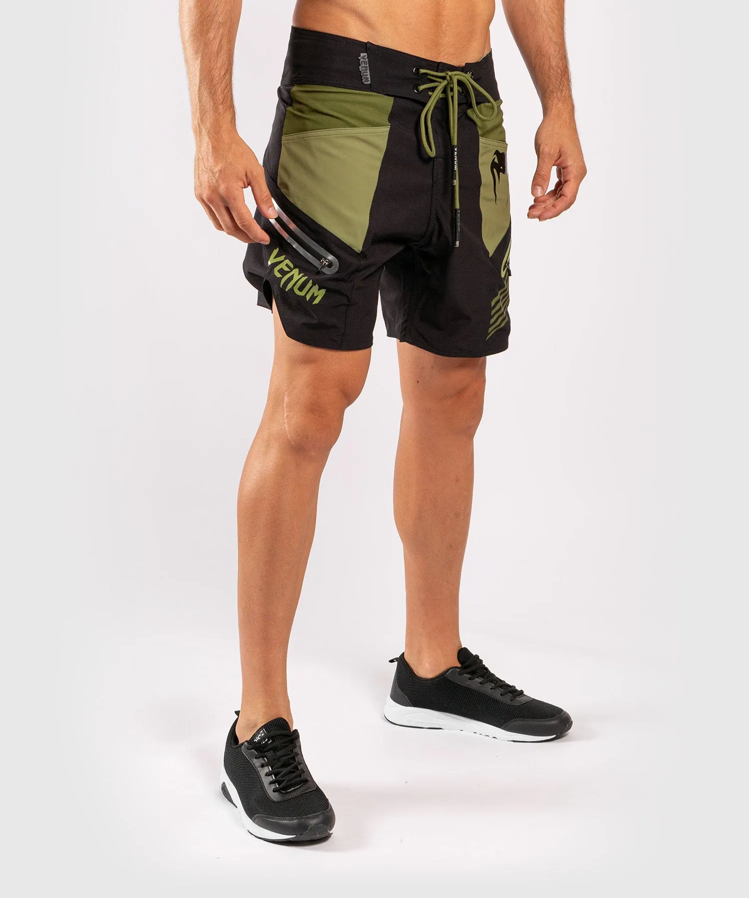 Venum Cargo Boardshorts - Black/Green