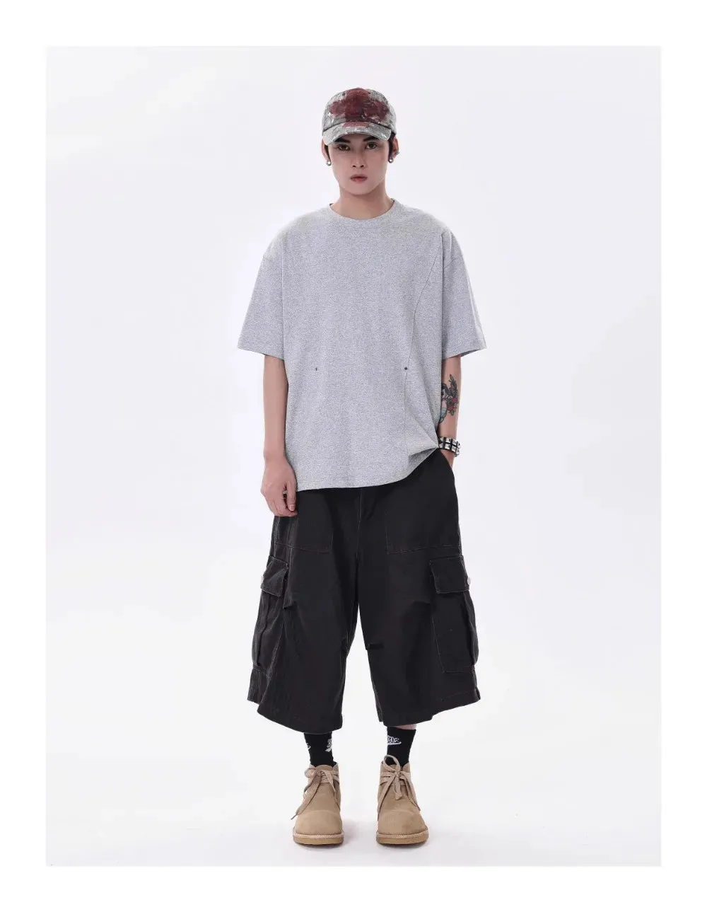 Wide-leg Calf-length Cargo Shorts